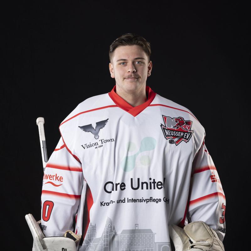 2025 30 DR CKER Max W